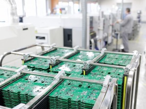 SMD LED Yönü (Polarite) Nasıl Bulunur? PCB Tasarım ve Montaj Rehberi
