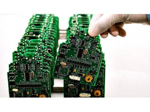 Devre Kartları (PCB) Neden Hep Yeşil Renkte?